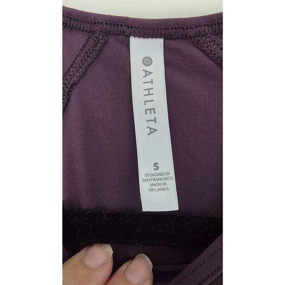 Athleta Top Athletic Athleisure Plum Purple Sports Tee Short Sleeve Size Small - Picture 6 of 9